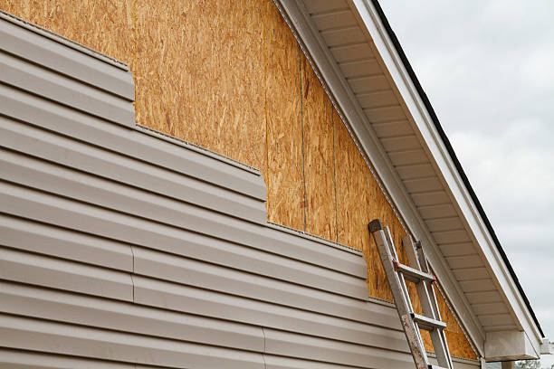 24/7 Emergency Storm Damage Siding Repair experts in Richboro, PA